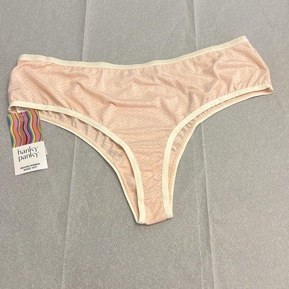 Hanky Panky MoveCalm™ High-Rise Thong Pearl Pink - Picture 3 of 7